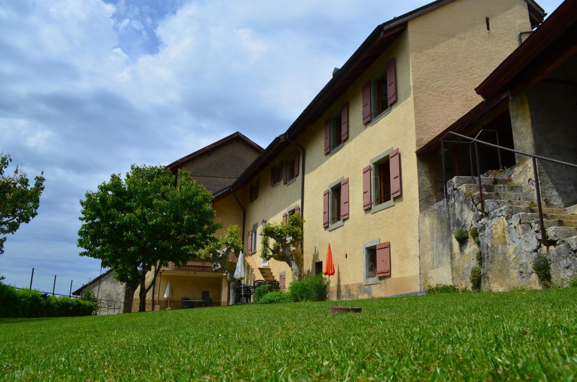 Hôtel Domaine du Burignon à Saint-Saphorin Extérieur photo