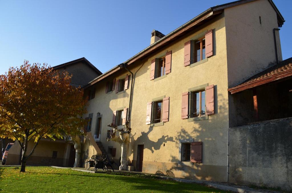 Hôtel Domaine du Burignon à Saint-Saphorin Extérieur photo